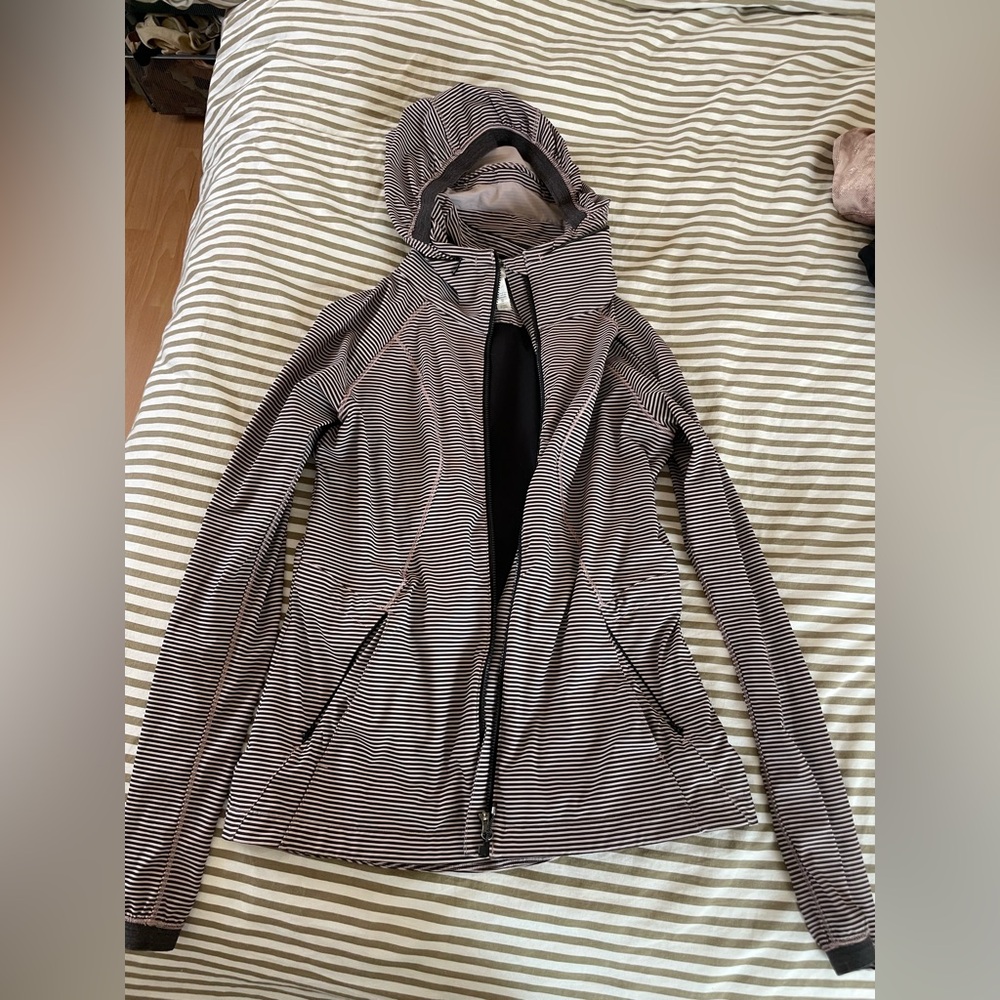 Lululemon button zip up